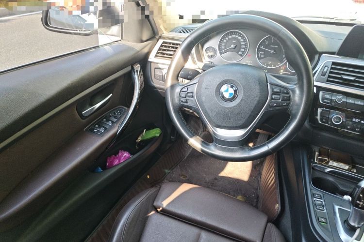 Used BMW 3 Series 2018 320Li Fashion Model Steering Wheel