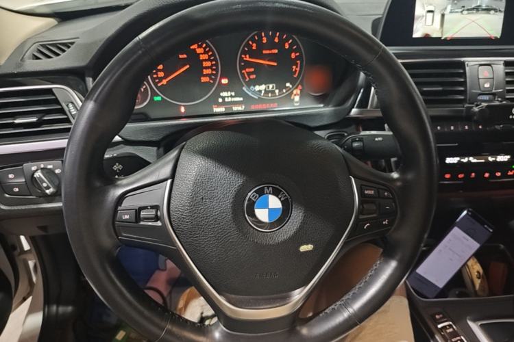 Used BMW 3 Series 2018 320Li Fashion Model Steering Wheel