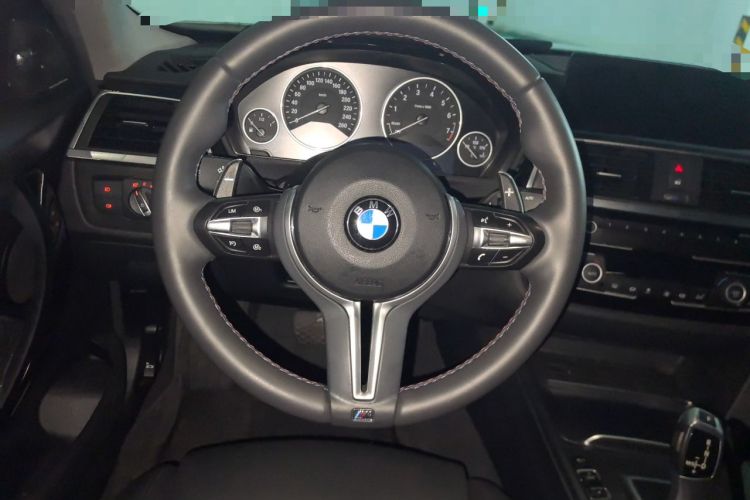 Used BMW 3 Series 2018 320Li Fashion Model Steering Wheel
