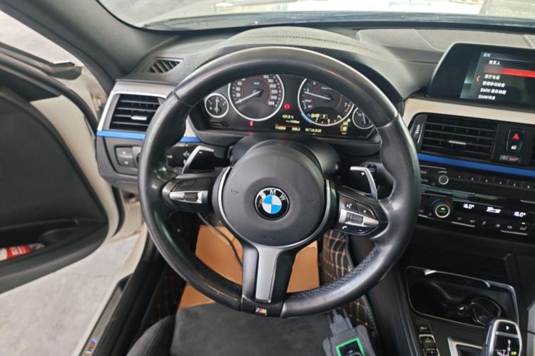 Used BMW 3 Series 2018 320i M Sport Package Steering Wheel