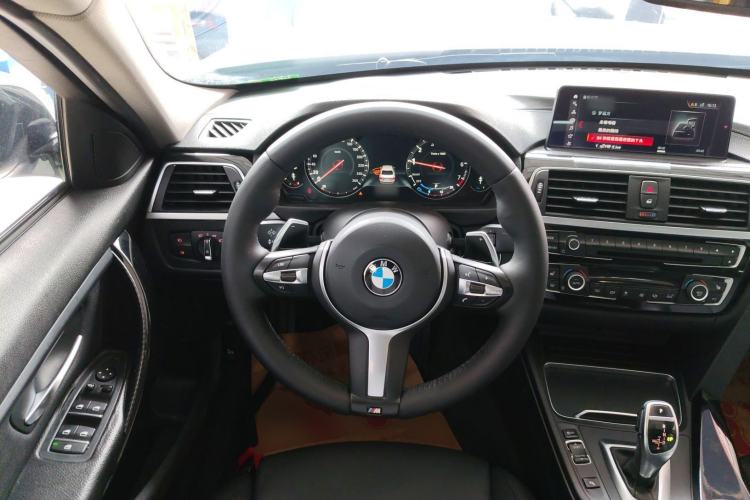 Used BMW 3 Series 2018 320Li Leading Model M Sport Package Steering Wheel