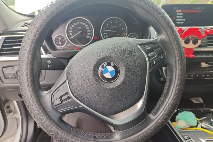 Used BMW 3 Series 2018 320Li Fashion Model Steering Wheel