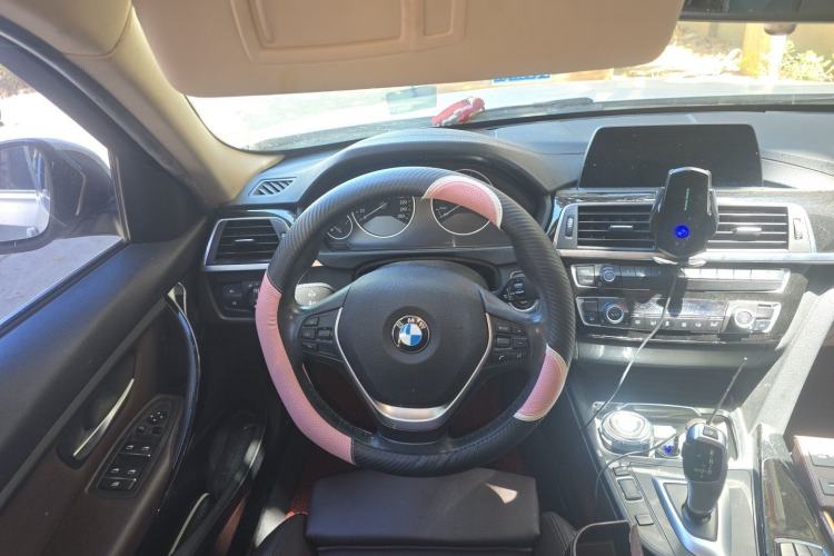 Used BMW 3 Series 2018 320Li Fashion Model Steering Wheel