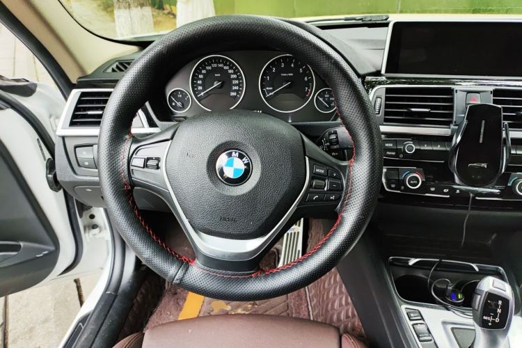 Used BMW 3 Series 2018 318Li Steering Wheel