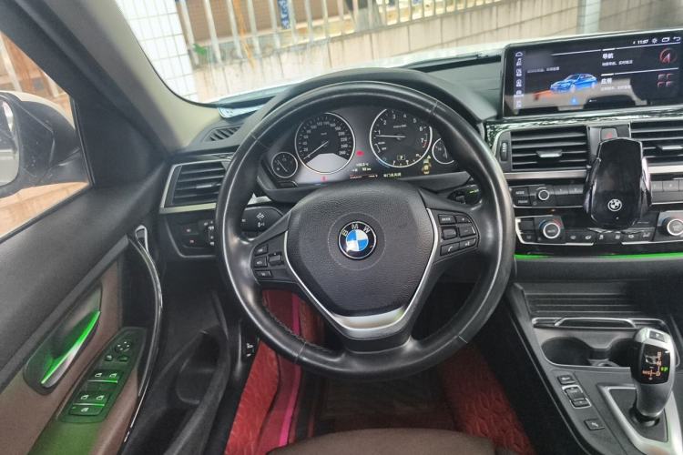 Used BMW 3 Series 2018 320Li Fashion Model Steering Wheel