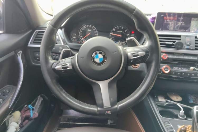 Used BMW 3 Series 2018 320Li Leading Model M Sport Package Steering Wheel