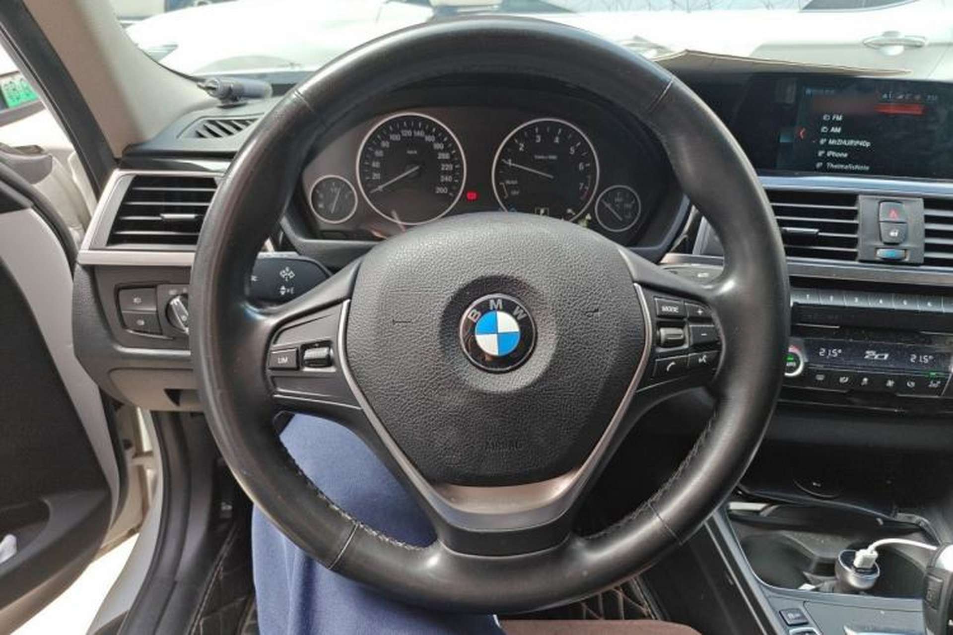 Used BMW 3 Series 2018 320Li Fashion Model Steering Wheel