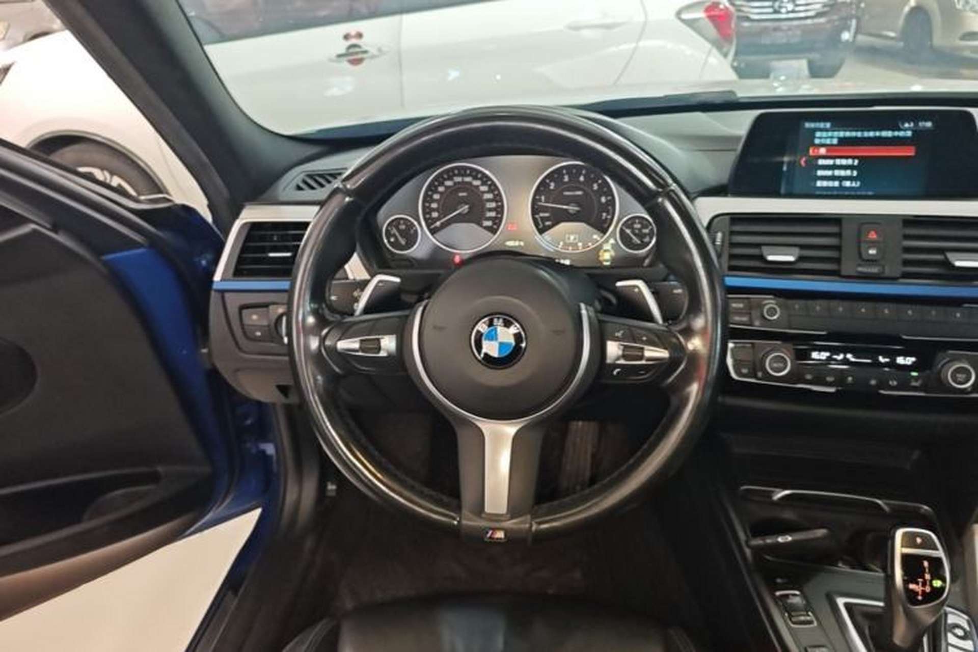 Used BMW 3 Series 2018 320i M Sport Package Steering Wheel