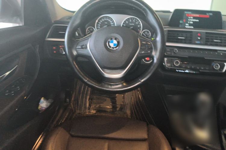 Used BMW 3 Series 2018 320Li Fashion Model Steering Wheel