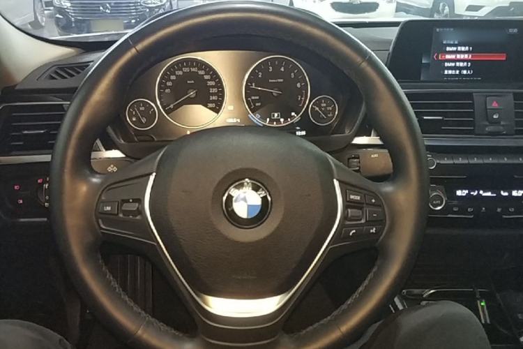 Used BMW 3 Series 2018 320Li Fashion Model Steering Wheel