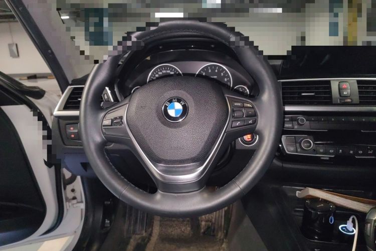 Used BMW 3 Series 2018 320Li Fashion Model Steering Wheel