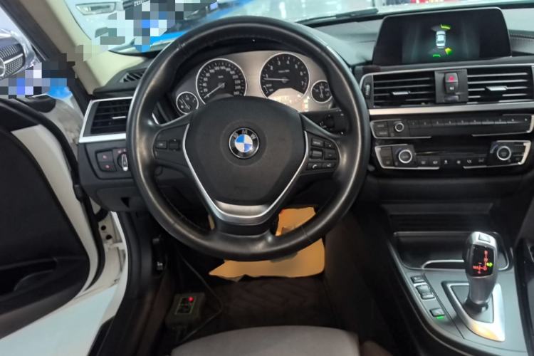 Used BMW 3 Series 2018 320Li Fashion Model Steering Wheel