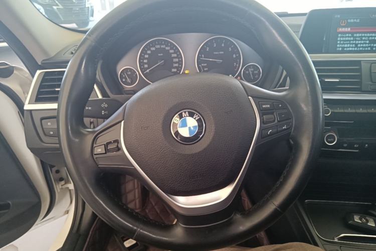 Used BMW 3 Series 2018 320Li Fashion Model Steering Wheel