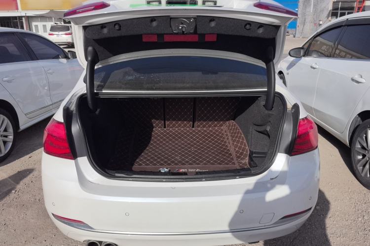 Used BMW 3 Series 2018 320Li Fashion Model Trunk