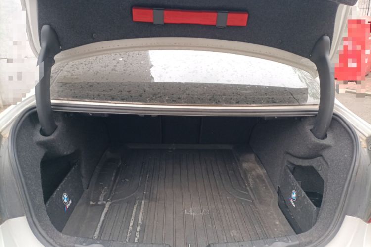 Used BMW 3 Series 2018 320Li Fashion Model Trunk