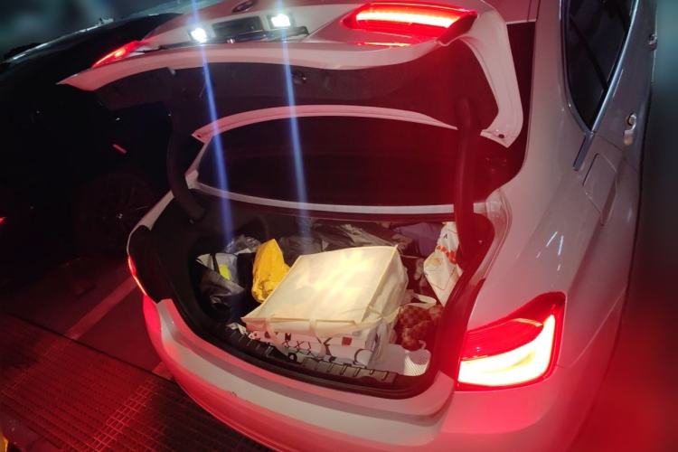 Used BMW 3 Series 2018 320Li Fashion Model Trunk