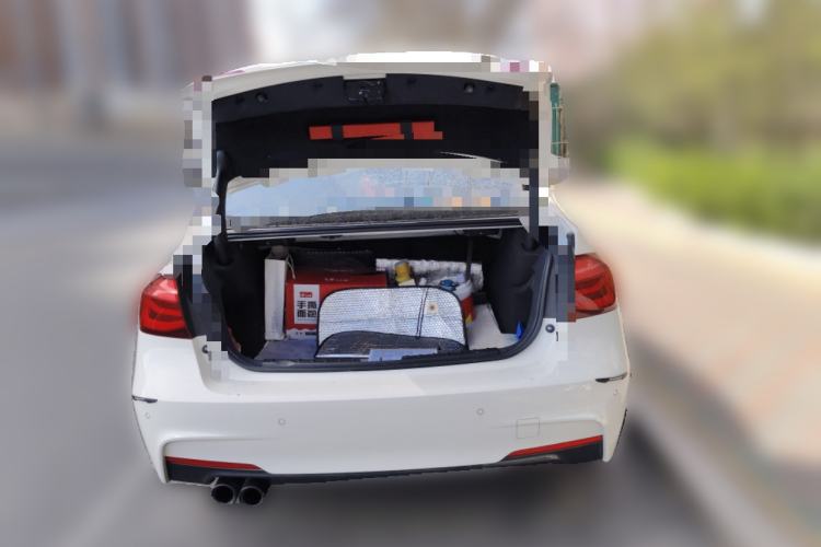 Used BMW 3 Series 2018 320i M Sport Night Edition Trunk
