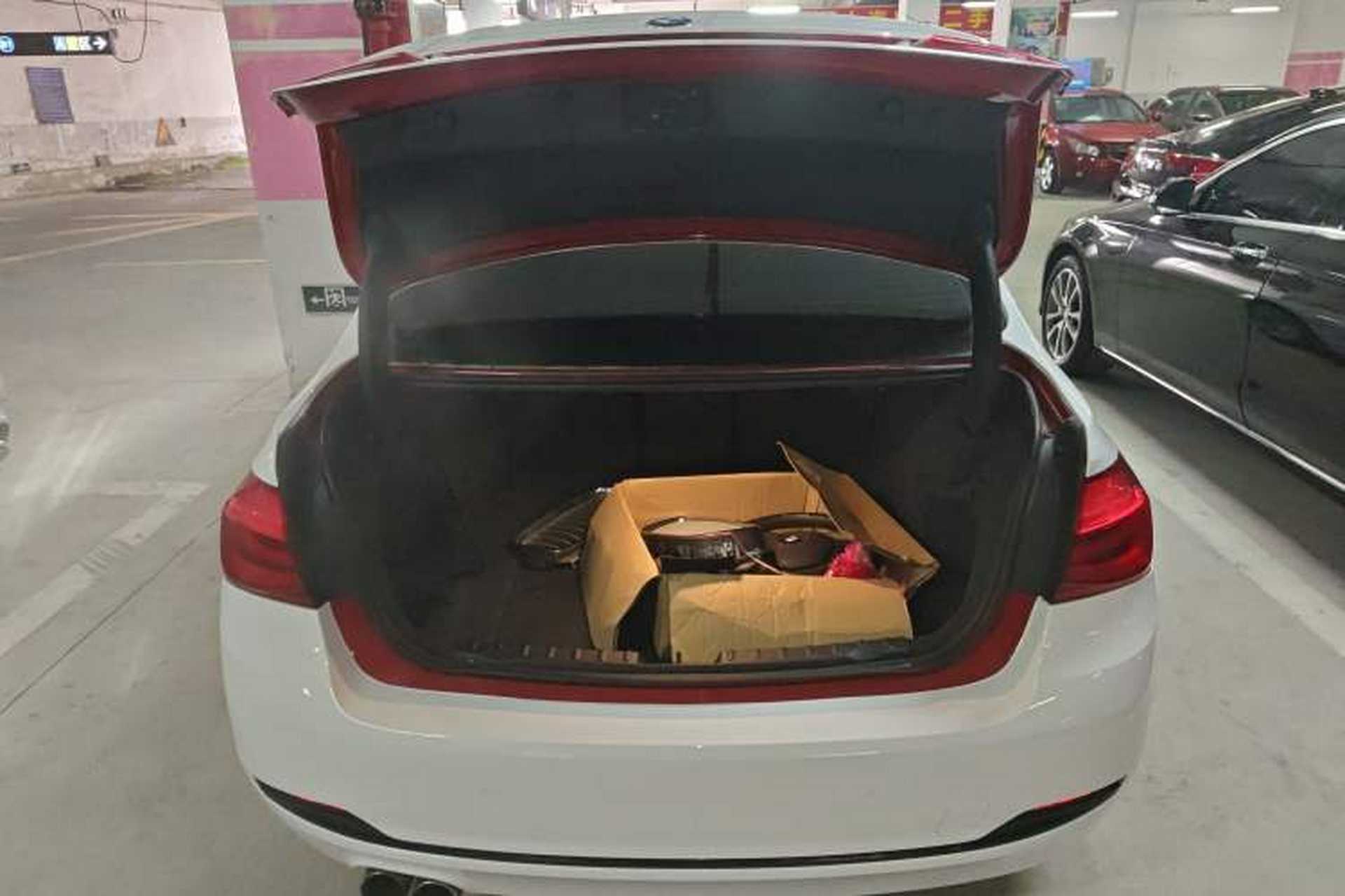 Used BMW 3 Series 2018 320Li Fashion Model Trunk