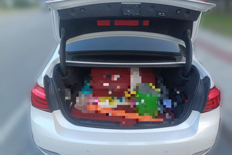 Used BMW 3 Series 2018 320Li Fashion Model Trunk