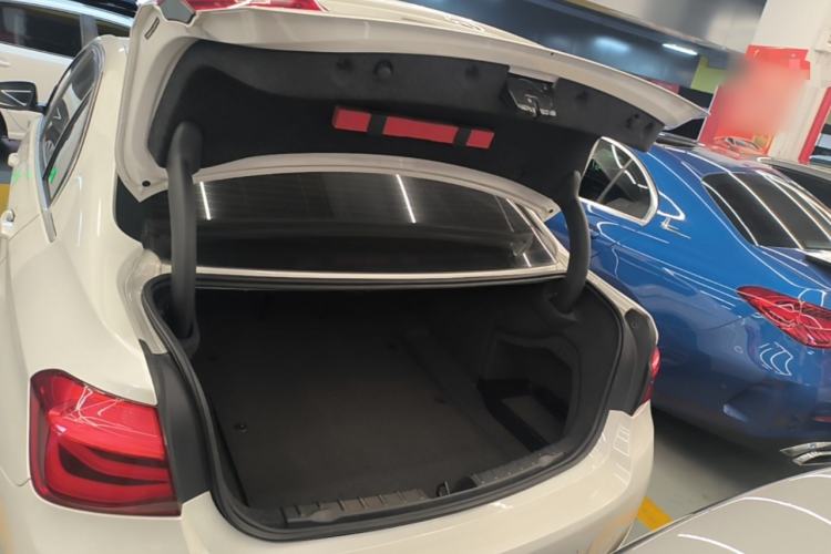 Used BMW 3 Series 2018 320Li Fashion Model Trunk