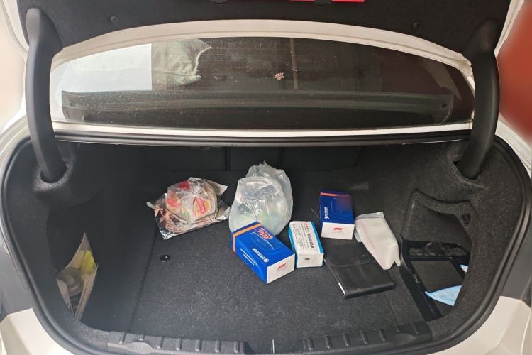 Used BMW 3 Series 2018 320Li Fashion Model Trunk