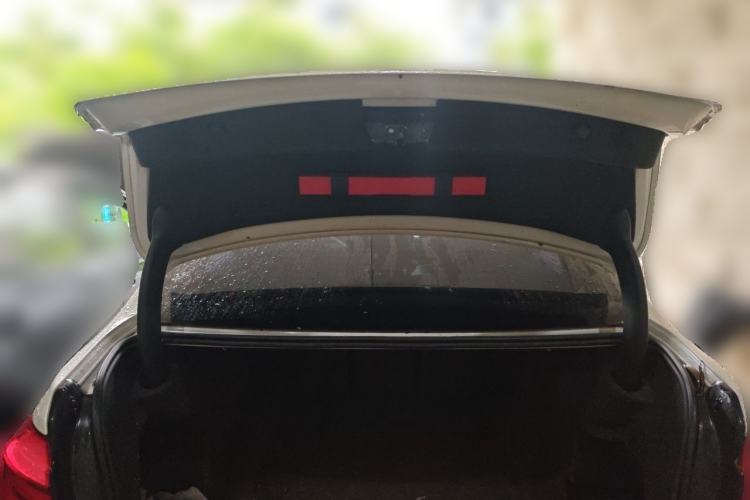 Used BMW 3 Series 2018 320Li Fashion Model Trunk