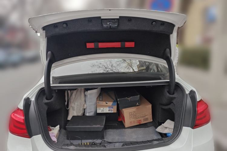 Used BMW 3 Series 2018 320Li Fashion Model Trunk