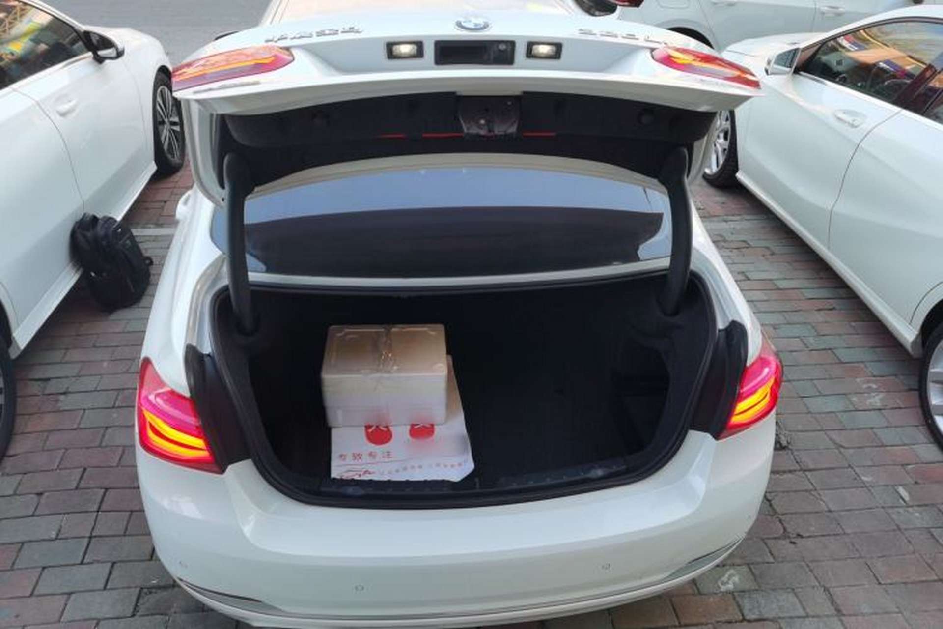 Used BMW 3 Series 2018 320Li xDrive Fashion Model Trunk