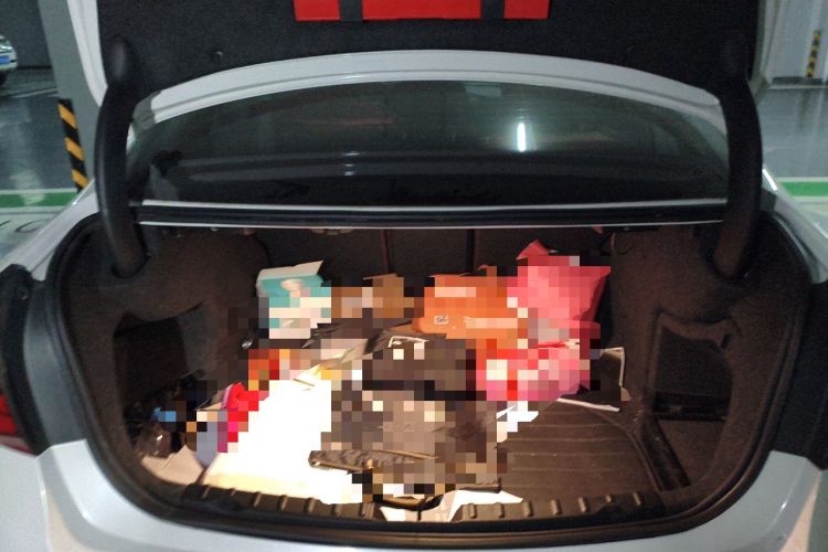 Used BMW 3 Series 2018 320Li Fashion Model Trunk