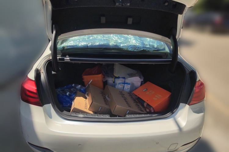 Used BMW 3 Series 2018 320Li Fashion Model Trunk