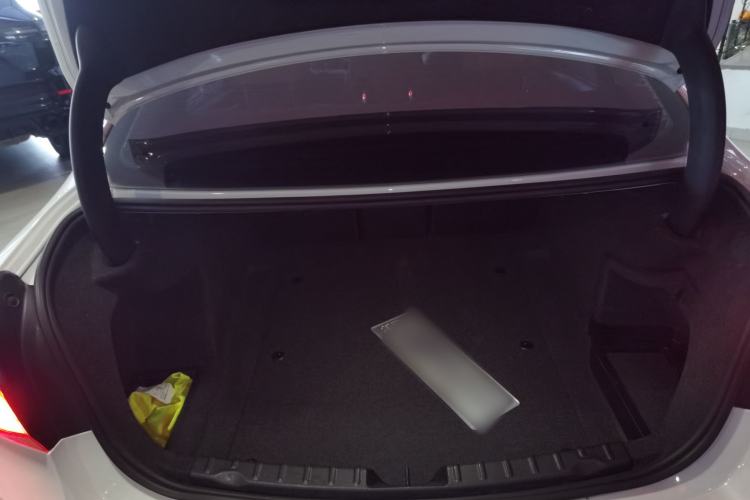 Used BMW 3 Series 2018 320Li Fashion Model Trunk