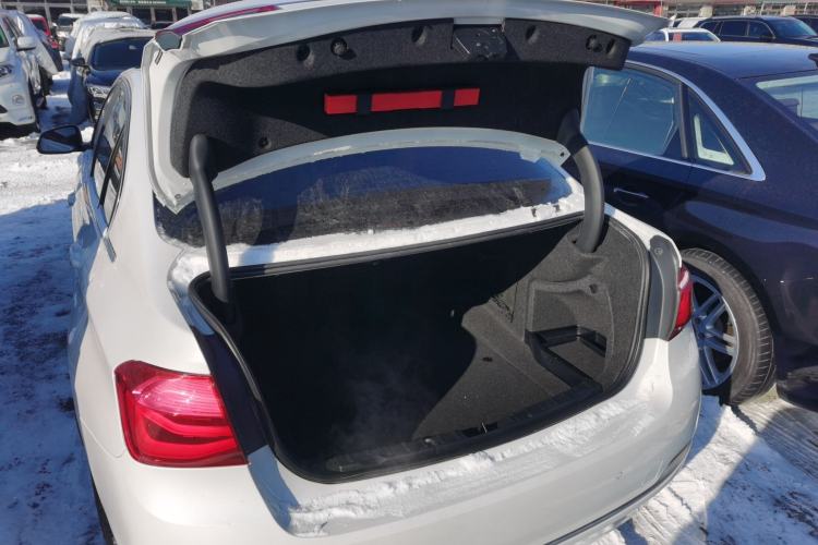Used BMW 3 Series 2018 320Li xDrive Fashion Model Trunk