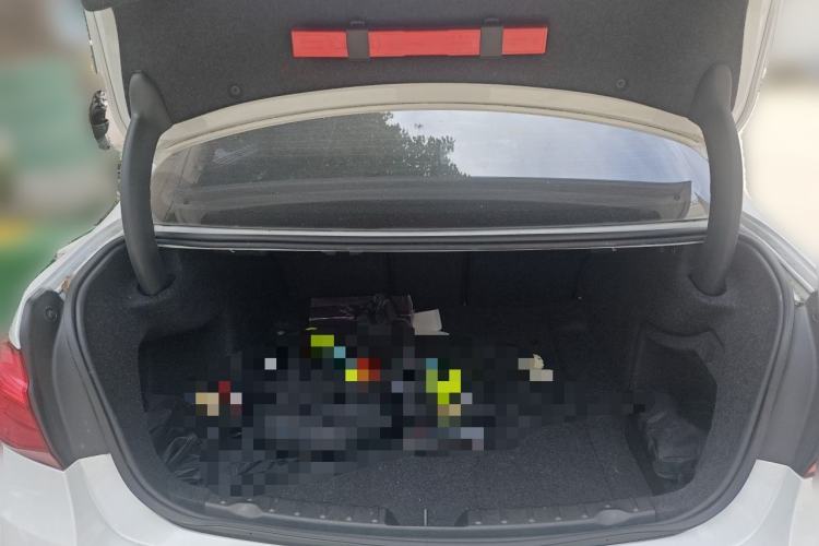 Used BMW 3 Series 2018 320Li Fashion Model Trunk