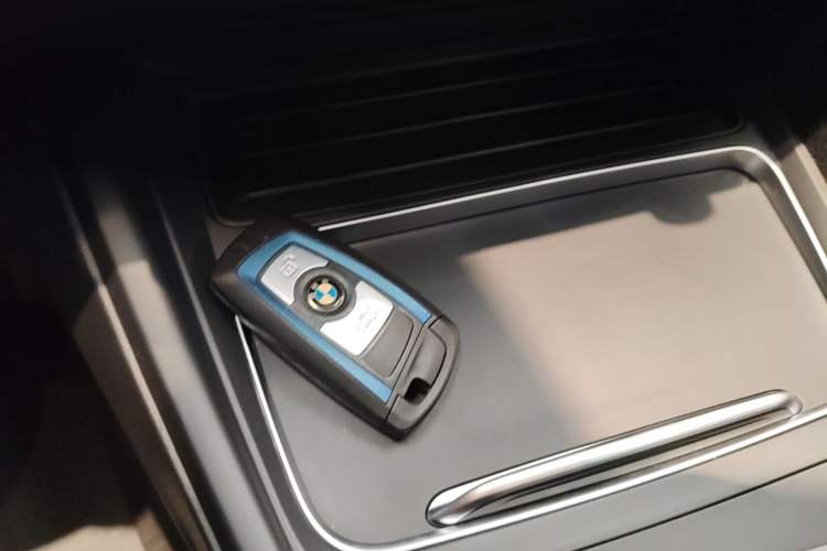 Used BMW 3 Series 2018 320Li Leading Model M Sport Package Vehicle Key