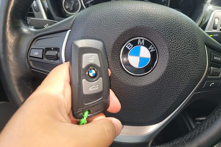 Used BMW 3 Series 2018 320Li Fashion Model Vehicle Key