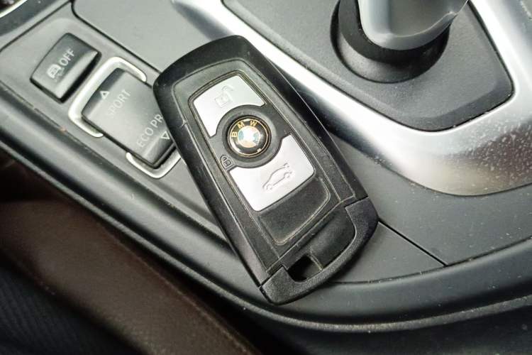 Used BMW 3 Series 2018 320Li Fashion Model Vehicle Key