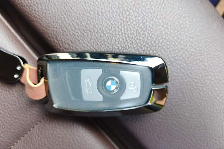 Used BMW 3 Series 2018 320Li Fashion Model Vehicle Key