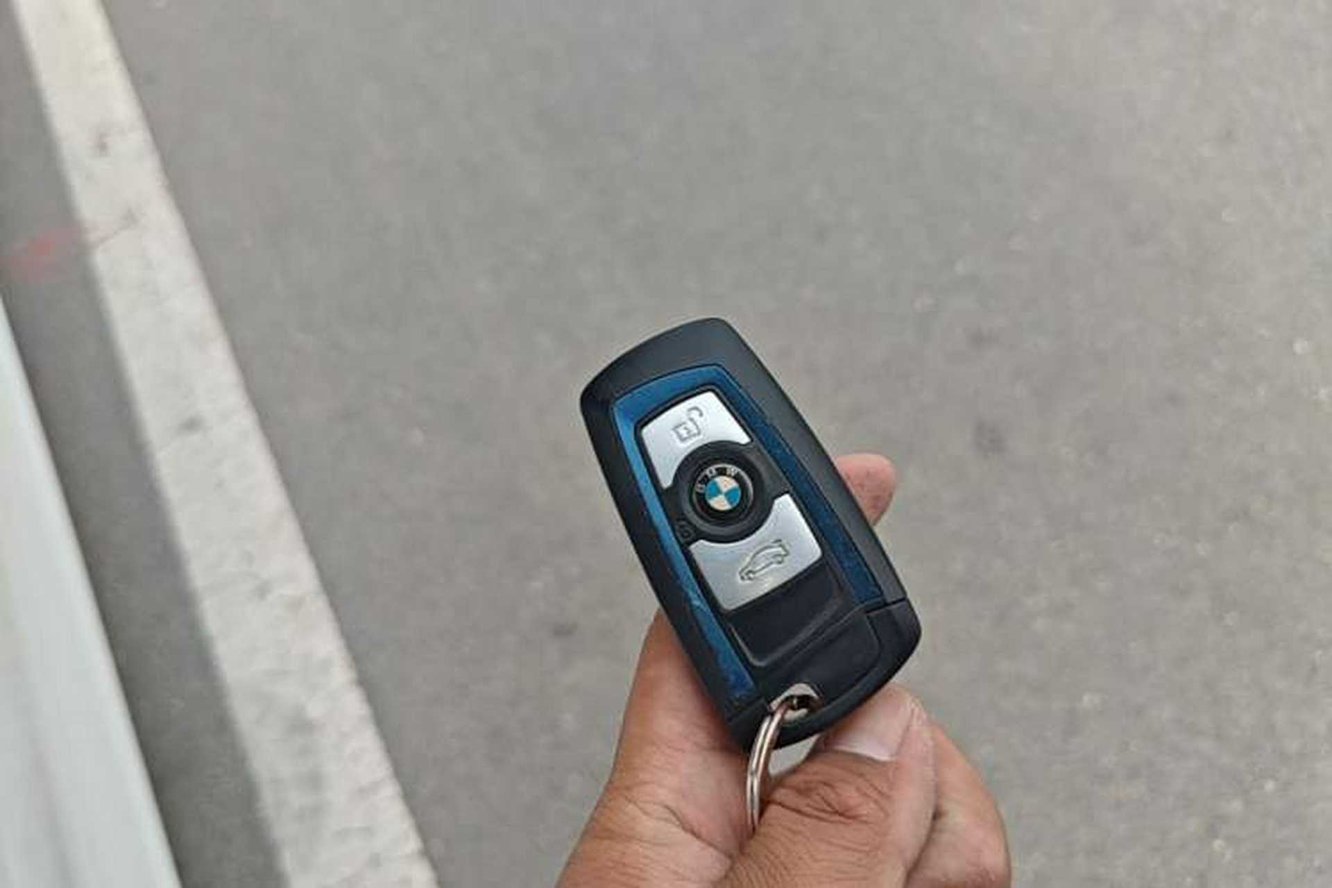 Used BMW 3 Series 2018 320i M Sport Package Vehicle Key