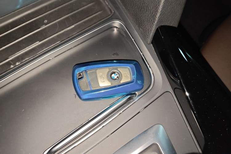 Used BMW 3 Series 2018 320Li Leading Model M Sport Package Vehicle Key