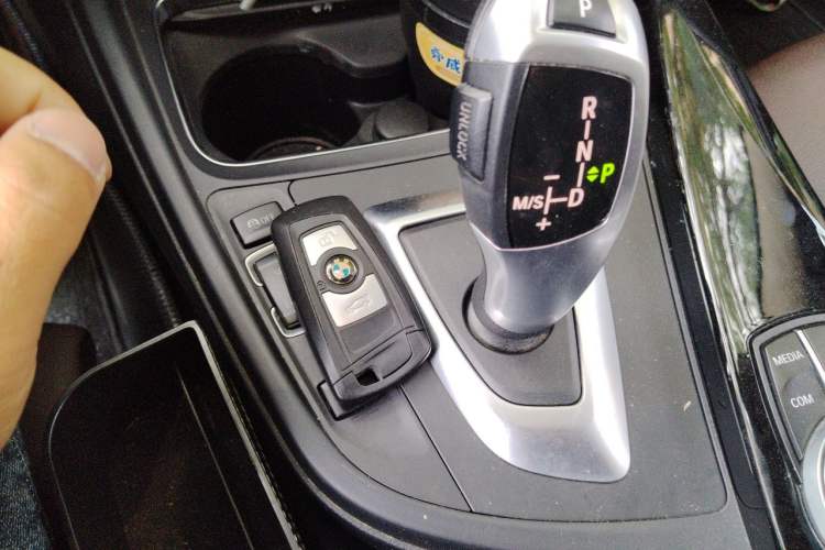 Used BMW 3 Series 2018 320Li xDrive Fashion Model Vehicle Key