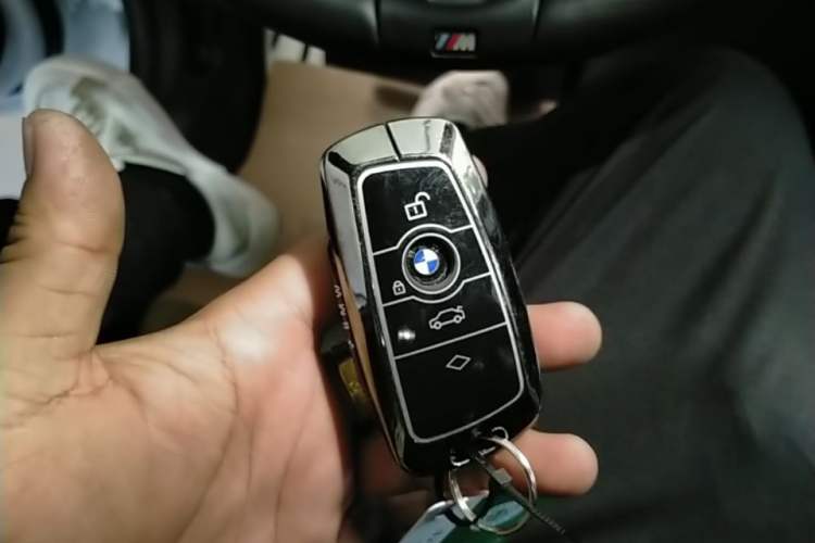Used BMW 3 Series 2018 320i M Sport Night Edition Vehicle Key