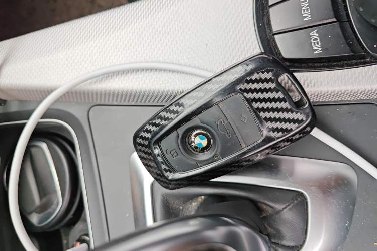 Used BMW 3 Series 2018 320i M Sport Package Vehicle Key