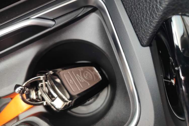 Used BMW 3 Series 2018 320Li Fashion Model Vehicle Key