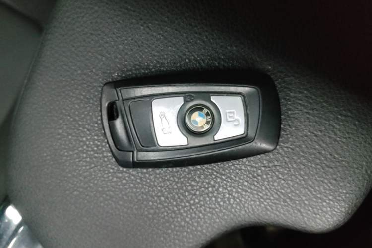 Used BMW 3 Series 2018 320Li Fashion Model Vehicle Key