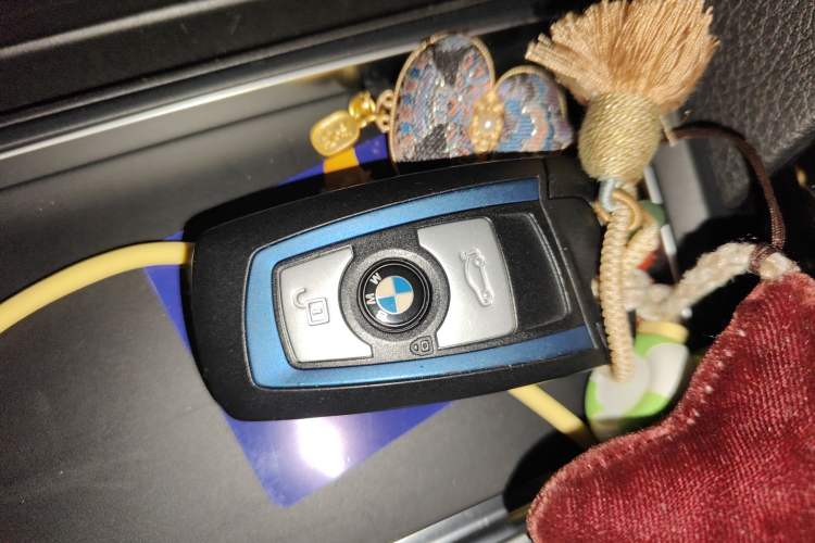 Used BMW 3 Series 2018 320Li Leading Model M Sport Package Vehicle Key