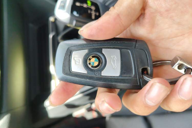 Used BMW 3 Series 2018 318Li Vehicle Key