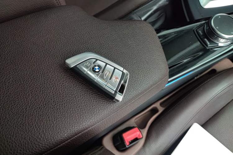 Used BMW 3 Series 2018 320Li Leading Model M Sport Package Vehicle Key