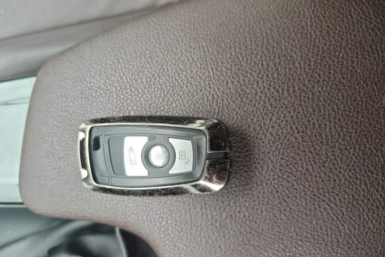 Used BMW 3 Series 2018 320Li Fashion Model Vehicle Key