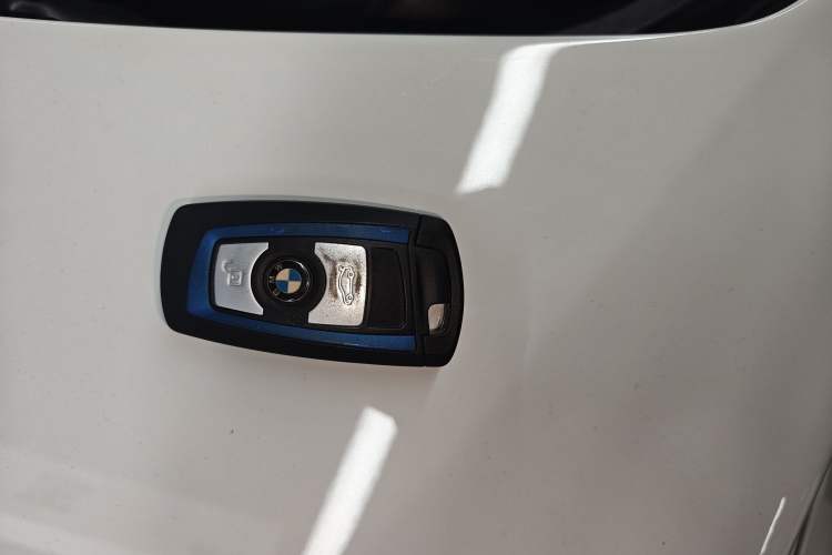 Used BMW 3 Series 2018 320i M Sport Night Edition Vehicle Key