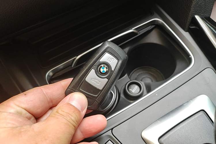 Used BMW 3 Series 2018 320Li Fashion Model Vehicle Key